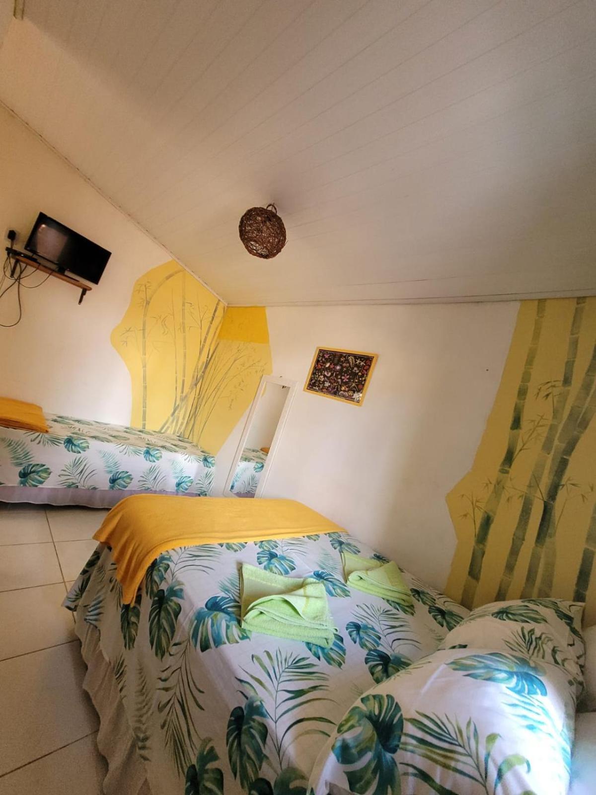 Homestay Pousada Picarras *